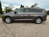 Used 2023 Chrysler Voyager LX image 2