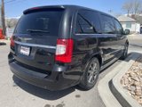 Used 2016 Chrysler Town & Country S w/ Driver Convenience Group image 4