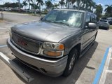 Used 2005 GMC Yukon XL Denali image 2