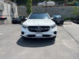 Used 2025 Mercedes-Benz GLC 300 4MATIC image 2