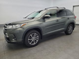 Used 2019 Toyota Highlander XLE image 2