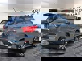 Used 2018 Nissan Pathfinder SL image 4