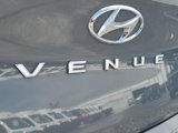 Used 2022 Hyundai Venue Limited image 6
