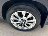 Used 2021 Toyota Highlander Limited image 6