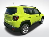 Used 2018 Jeep Renegade Latitude w/ Cold Weather Group image 4