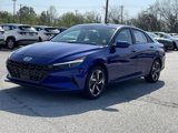 Used 2023 Hyundai Elantra SEL w/ Convenience Package image 3