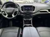 Used 2023 GMC Terrain SLT image 2