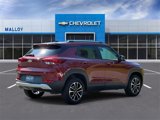 Used 2025 Chevrolet TrailBlazer LT w/ LT Cold Weather Package image 2