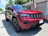 Used 2017 Jeep Grand Cherokee Altitude image 2