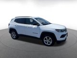 Used 2023 Jeep Compass Latitude image 2