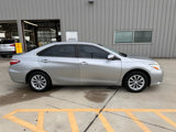 Used 2016 Toyota Camry LE image 3