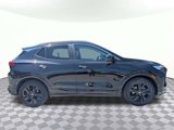 Used 2024 Buick Encore GX Sport Touring image 2