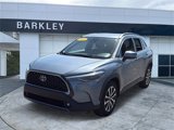 Used 2022 Toyota Corolla Cross XLE image 3