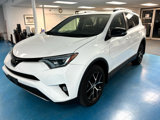 Used 2018 Toyota RAV4 SE image 3