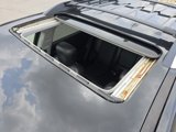 Used 2017 Chevrolet Equinox Premier w/ Enhanced Convenience Package image 5