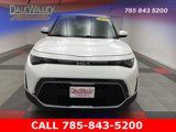 Used 2023 Kia Soul LX w/ LX Technology Package image 2