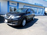 Used 2020 Nissan Rogue SV image 3