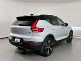 Used 2021 Volvo XC40 T5 R-Design w/ Advanced Package image 5