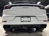 Used 2022 Porsche Cayenne Platinum Edition image 3