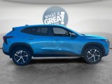 Certified 2025 Chevrolet Trax RS w/ Driver Confidence Package image 2