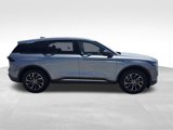 Used 2024 Lincoln Nautilus Premier w/ Equipment Group 102A image 2