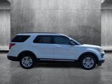 Used 2018 Ford Explorer XLT image 4