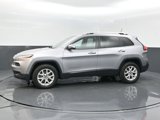 Used 2018 Jeep Cherokee Latitude w/ Cold Weather Group image 4