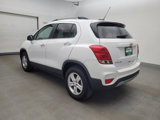 Used 2019 Chevrolet Trax LT w/ LT Convenience Package image 5
