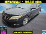 Used 2011 Toyota Camry XLE image 2