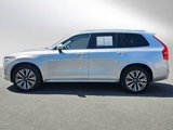 Certified 2021 Volvo XC90 T6 Momentum w/ Climate Package image 4