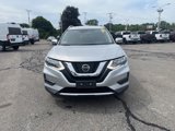 Used 2019 Nissan Rogue SV w/ Premium Package image 2