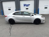 Used 2018 Toyota Corolla LE image 2