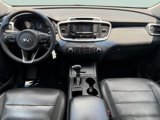 Used 2016 Kia Sorento LX image 2