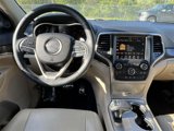 Used 2014 Jeep Grand Cherokee Limited w/ Mopar Chrome Edition Group image 2