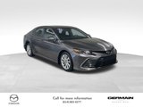 Used 2021 Toyota Camry LE image 3