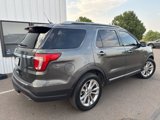 Used 2018 Ford Explorer XLT w/ Equipment Group 202A image 3
