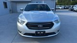 Used 2015 Ford Taurus SEL image 2