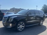 Used 2016 Cadillac Escalade Luxury image 3