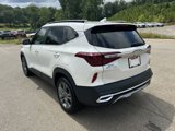 Used 2023 Kia Seltos S image 3