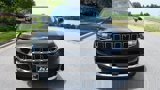 Used 2022 Jeep Grand Cherokee L Limited w/ Luxury Tech Group II image 3