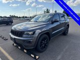 Used 2017 Jeep Grand Cherokee Altitude image 3