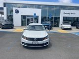 Used 2016 Volkswagen Passat 1.8T S image 3