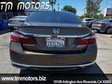 Used 2017 Honda Accord Touring image 5