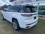 Used 2022 Jeep Grand Cherokee Summit image 2