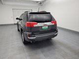 Used 2017 GMC Terrain SLE w/ Technology Package image 6