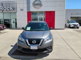 Used 2020 Nissan Kicks S image 2
