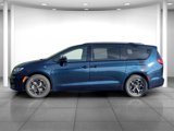 New 2025 Chrysler Pacifica Select image 4