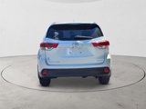 Used 2018 Toyota Highlander LE image 5