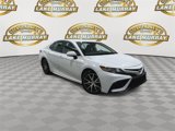 Used 2024 Toyota Camry SE image 5