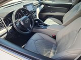 Used 2023 Toyota Camry SE image 2